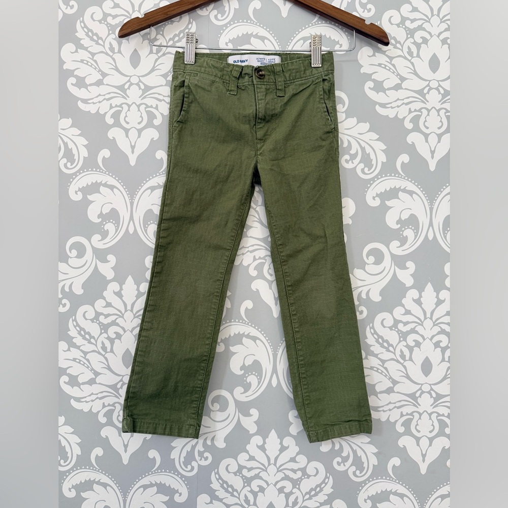 4/$25 • Old Navy Ultimate Skinny Built In Flex Pants